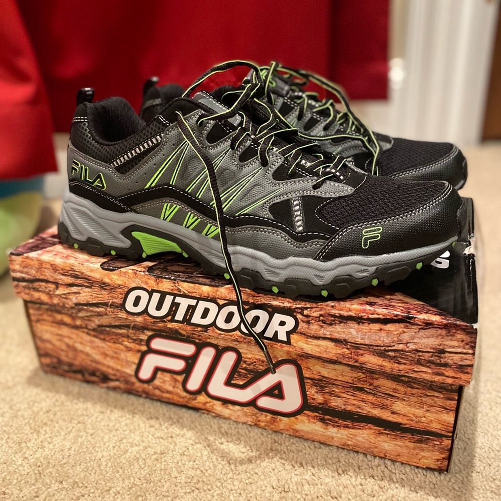 Men’s FILA Hiking Tennis Shoes Size 10.5